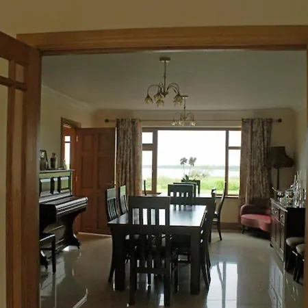 Sandybay House