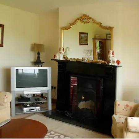 Sandybay House Homestay